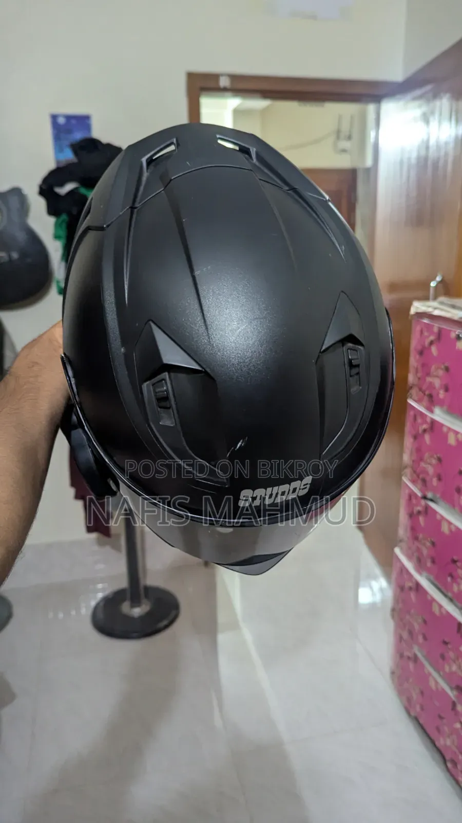 Studos Helmet