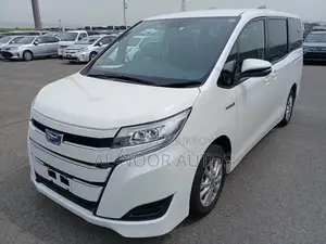 Toyota Noah 2021 Pearl