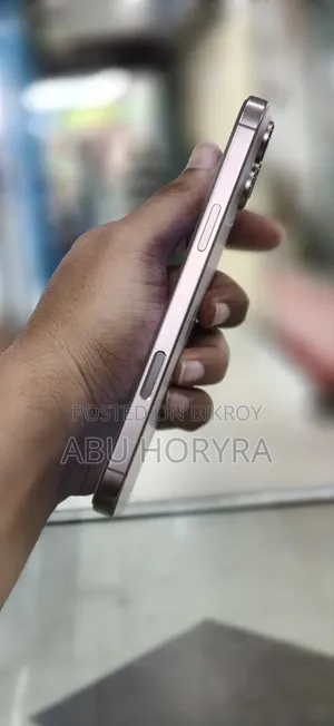 অ্যাপল আইফোন ১৬ প্রো ম্যাক্স ২৫৬ জিবি গোল্ড