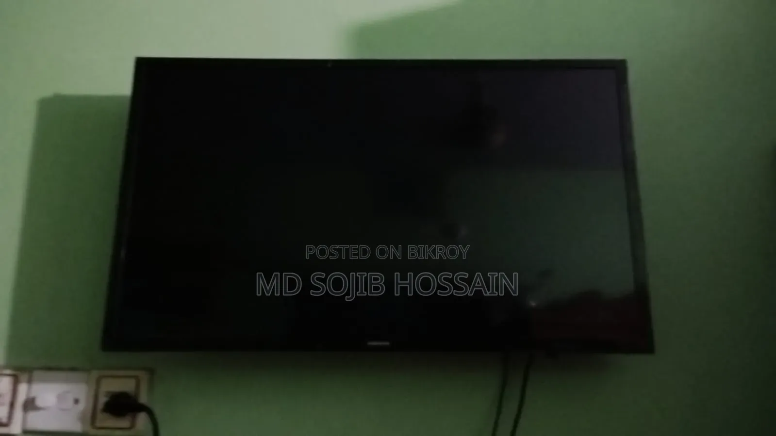 Samsung LED TV with Smart Box