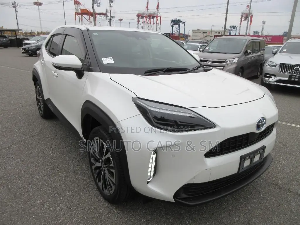 Toyota Yaris Cross 1.5 Hybrid FWD 2021 Pearl