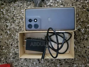 Motorola Edge 50 Pro 256 GB Blue