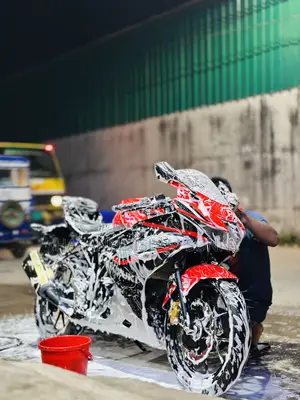 Suzuki GSX-R150 2024 Red