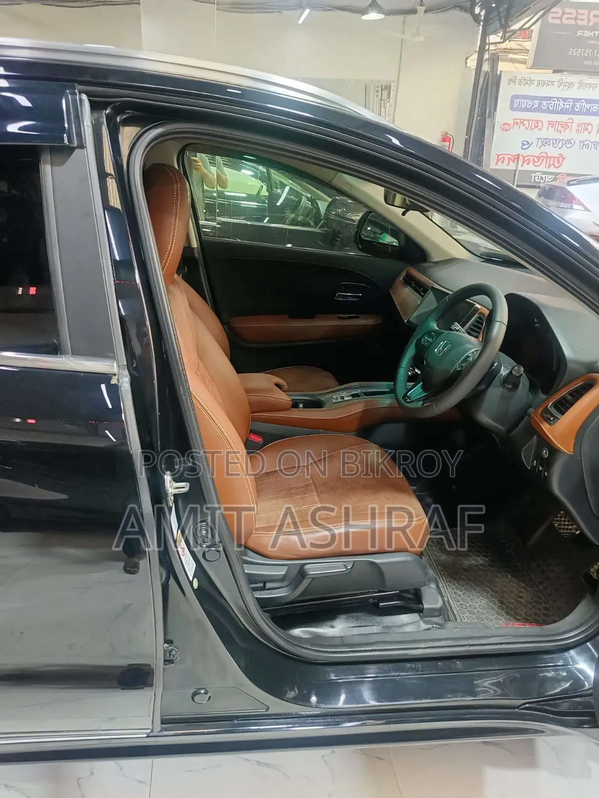 Honda Vezel 1.5 2WD 2015 Black