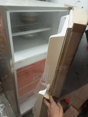 Fridge is in absolutely fresh condition, come and see