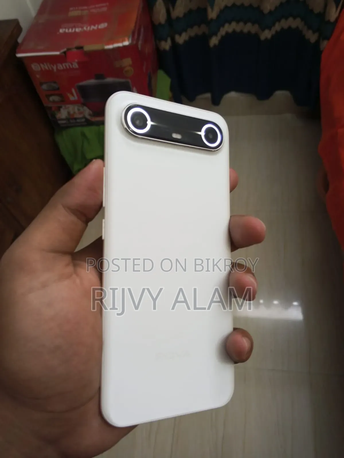 Tecno 256 GB White