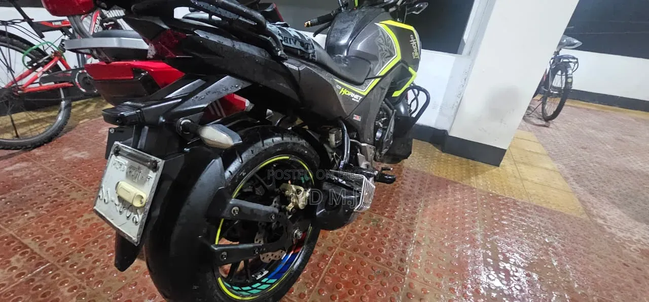 Honda CB 2019 Green
