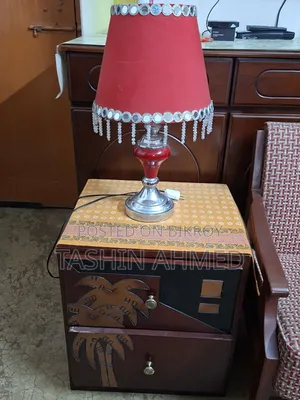 Sofa-Chair Bedside Table With Lamp