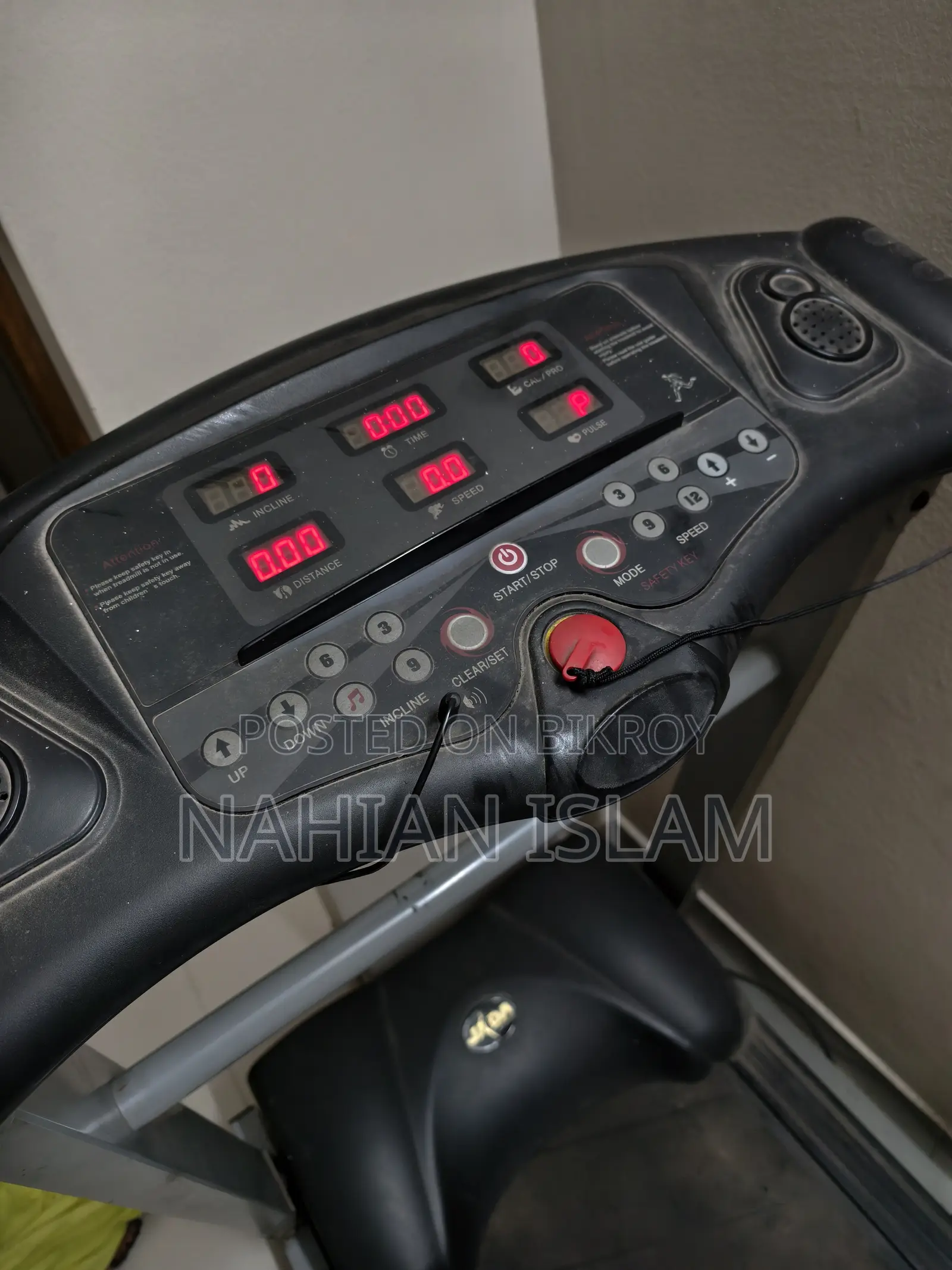 Treadmill Used but New Condition, Barely Used, All OK