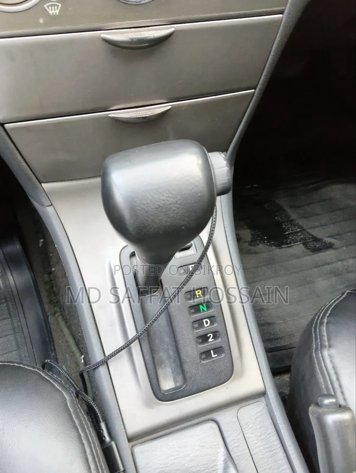 Toyota Corolla 2004 Silver