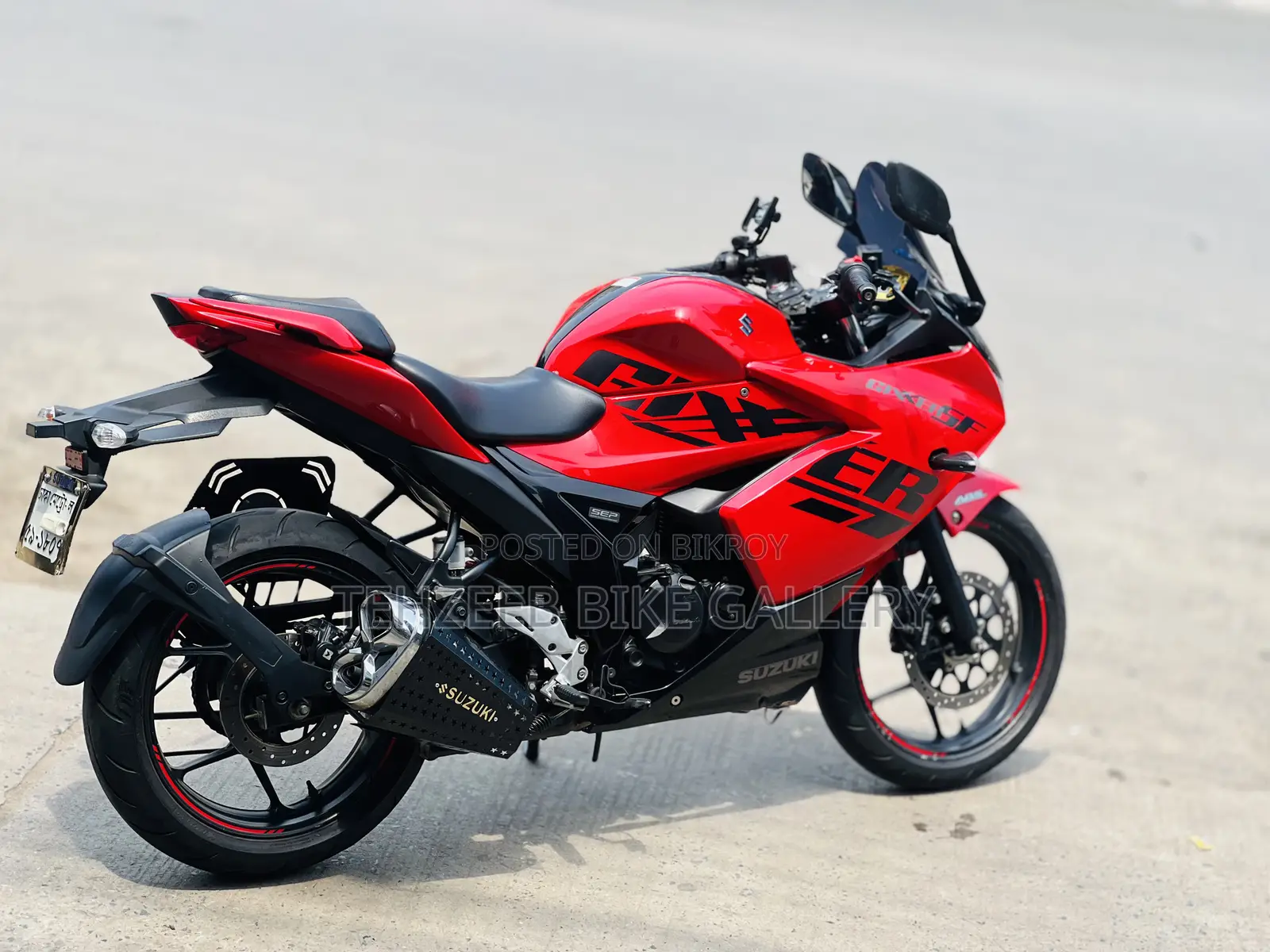 Suzuki Gixxer SF FI 2022 Red