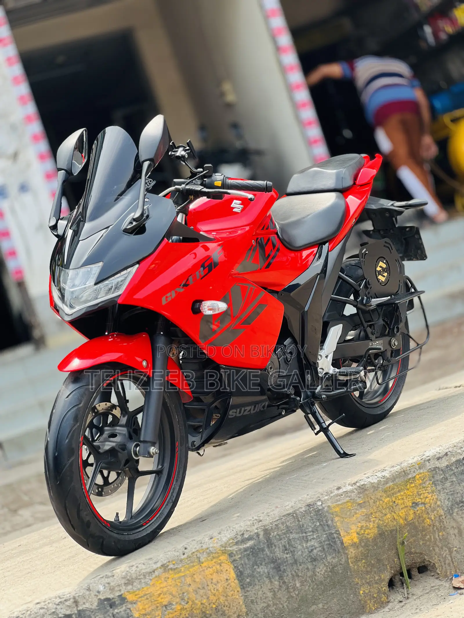 Suzuki Gixxer SF FI 2022 Red
