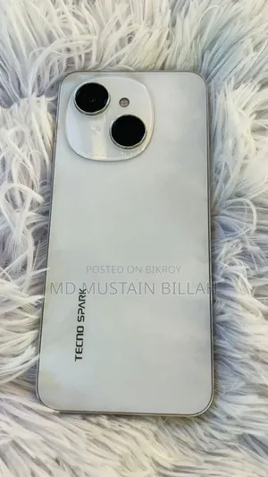 New Tecno Spark Go 64 GB Silver