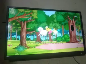 Walton Android 32-inch Smart TV for sale.