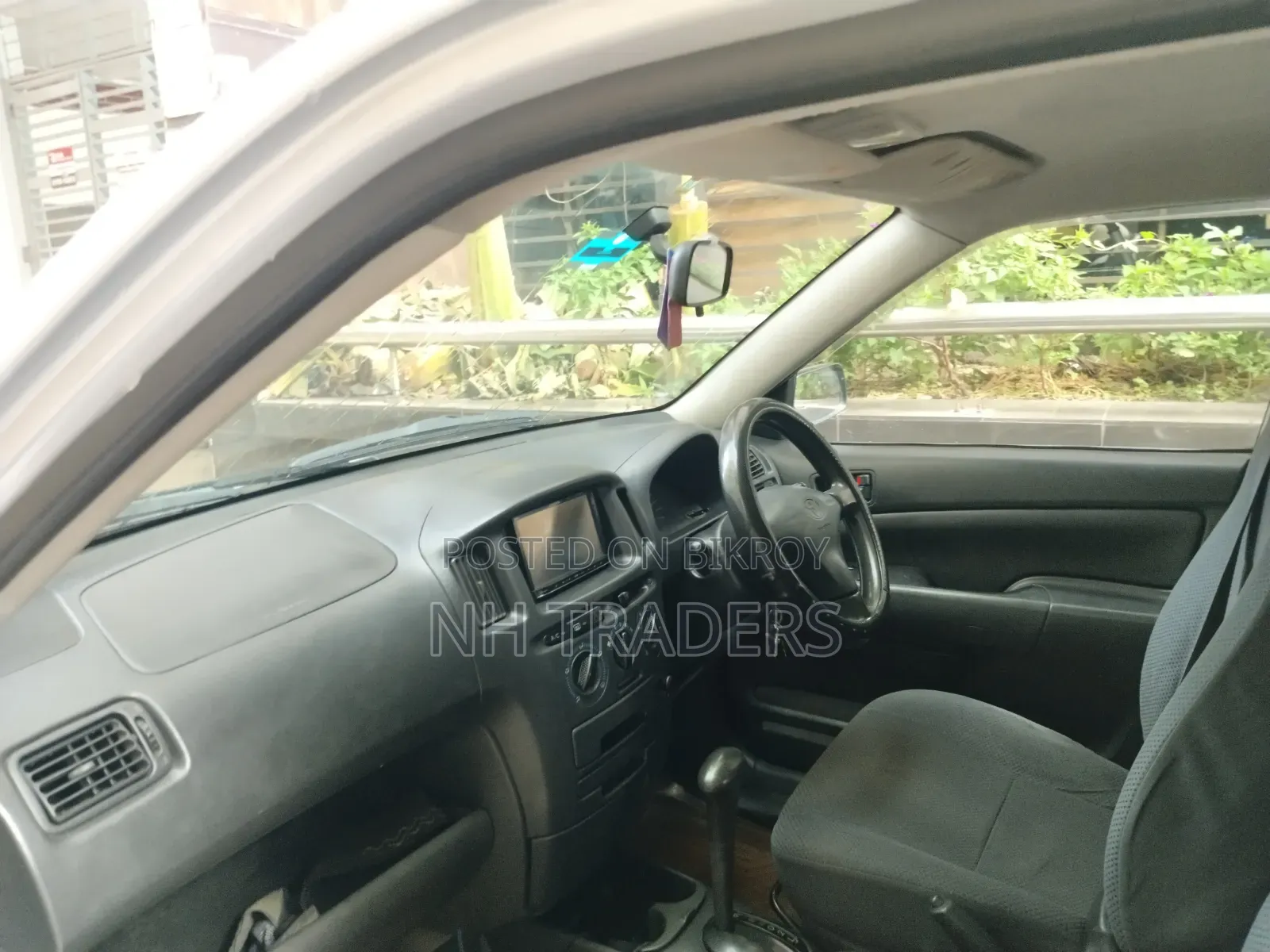Toyota Probox 2002 Silver