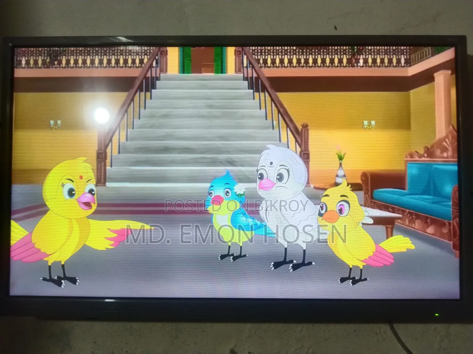 Walton Android 32-inch Smart TV for sale.