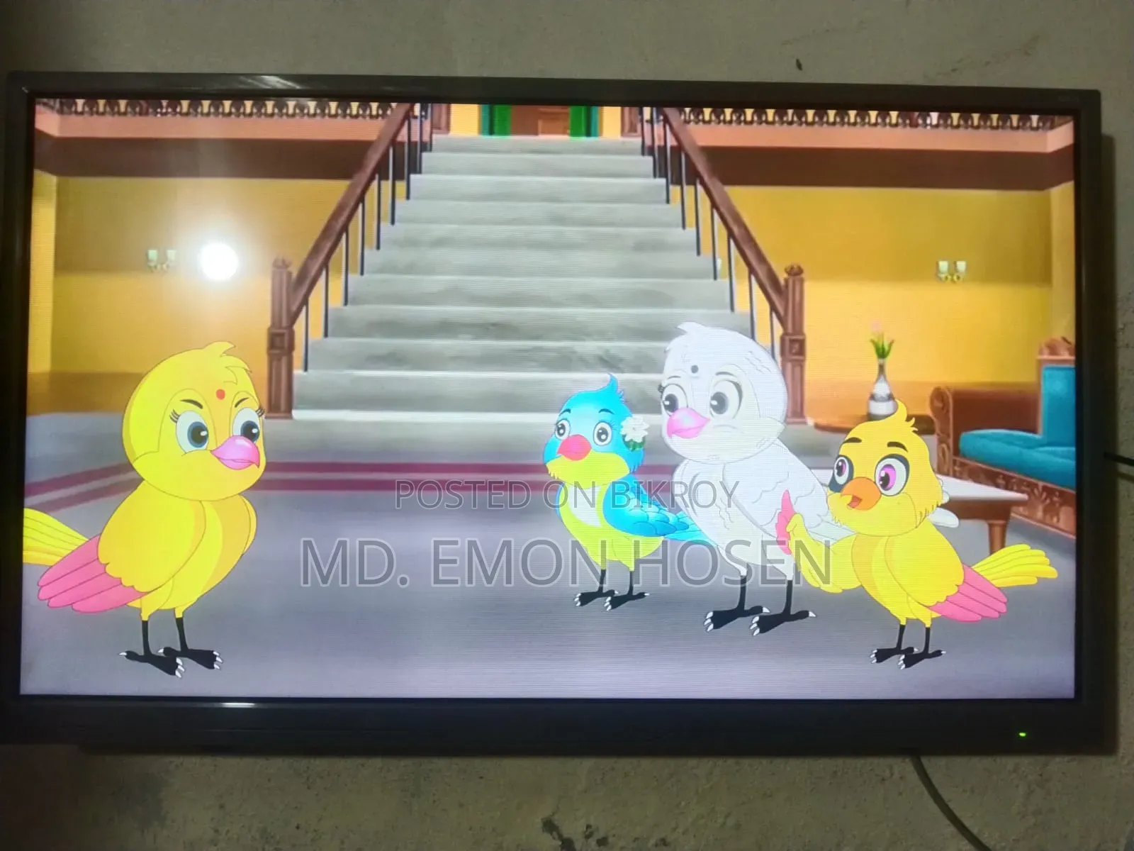 Walton Android 32-inch Smart TV for sale.