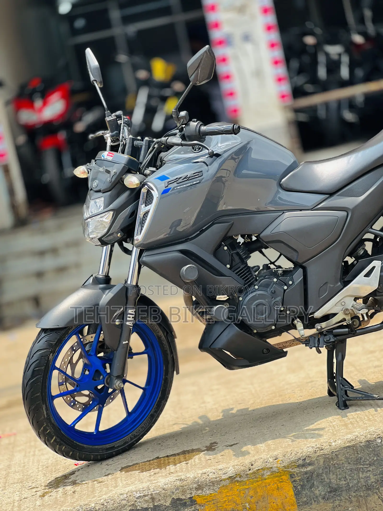 Yamaha FZ 2024 Gray