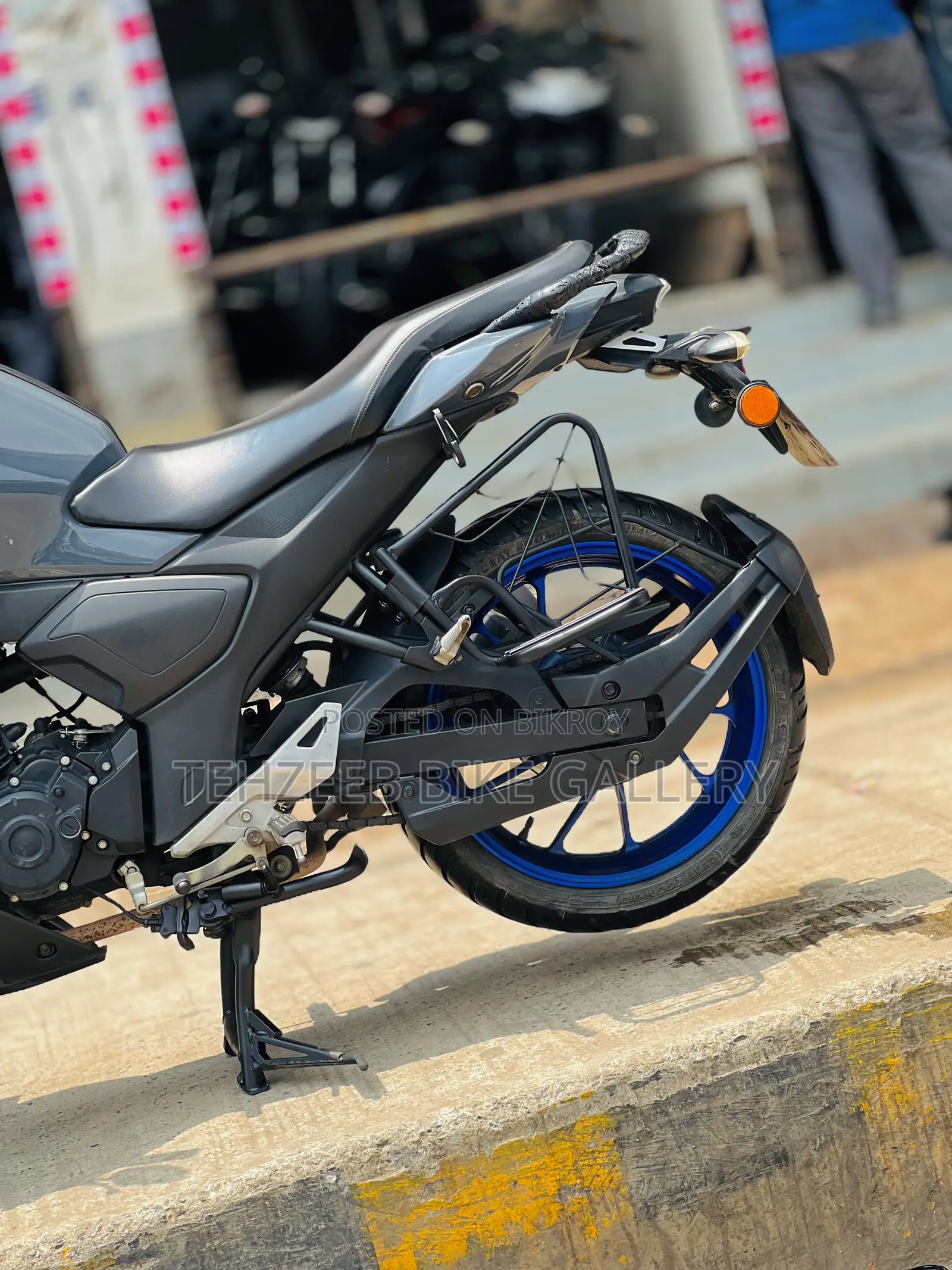 Yamaha FZ 2024 Gray