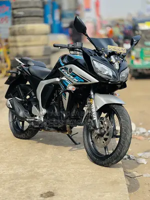 Yamaha 2018 Black