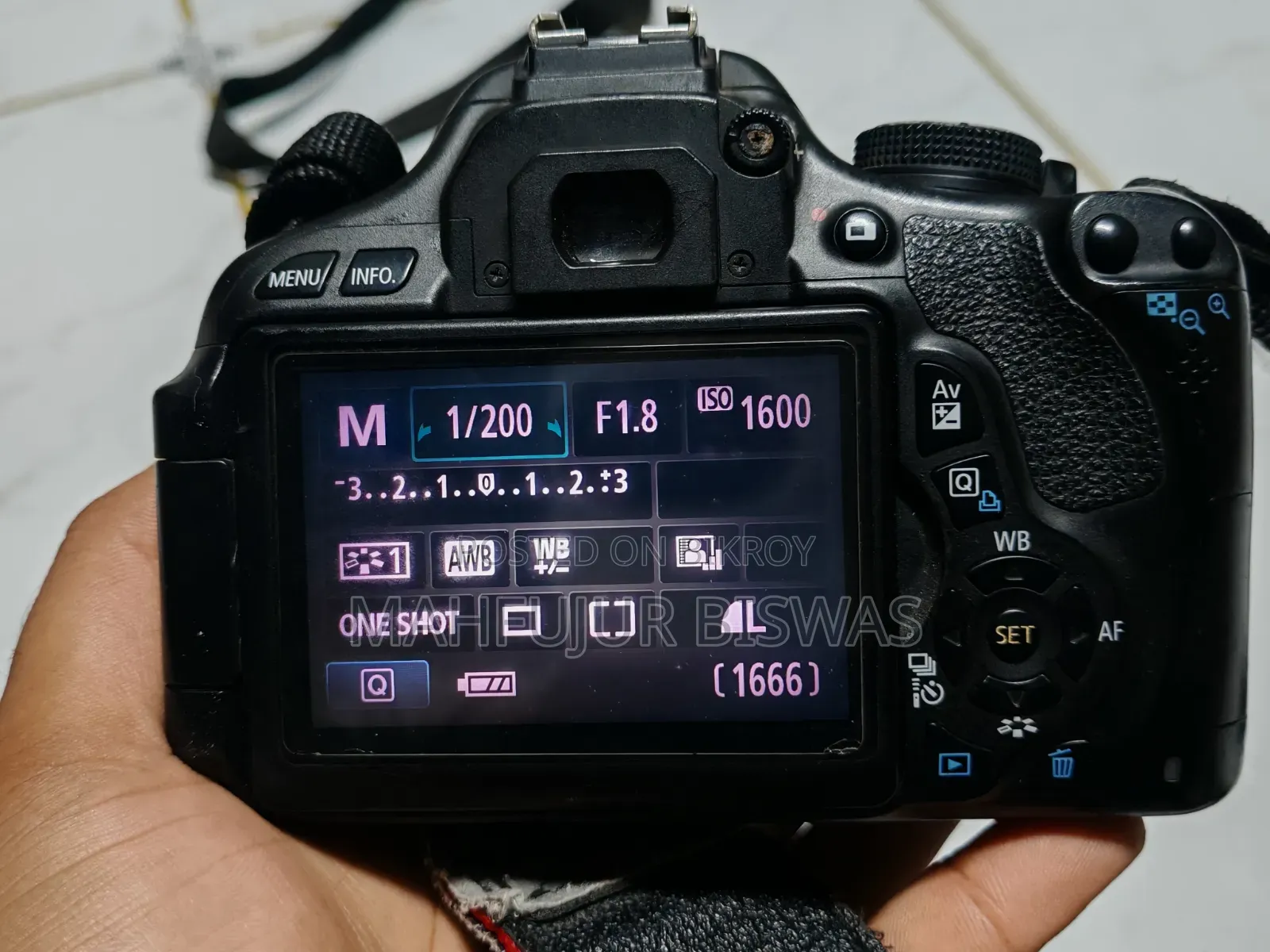Canon 600d With Accessories