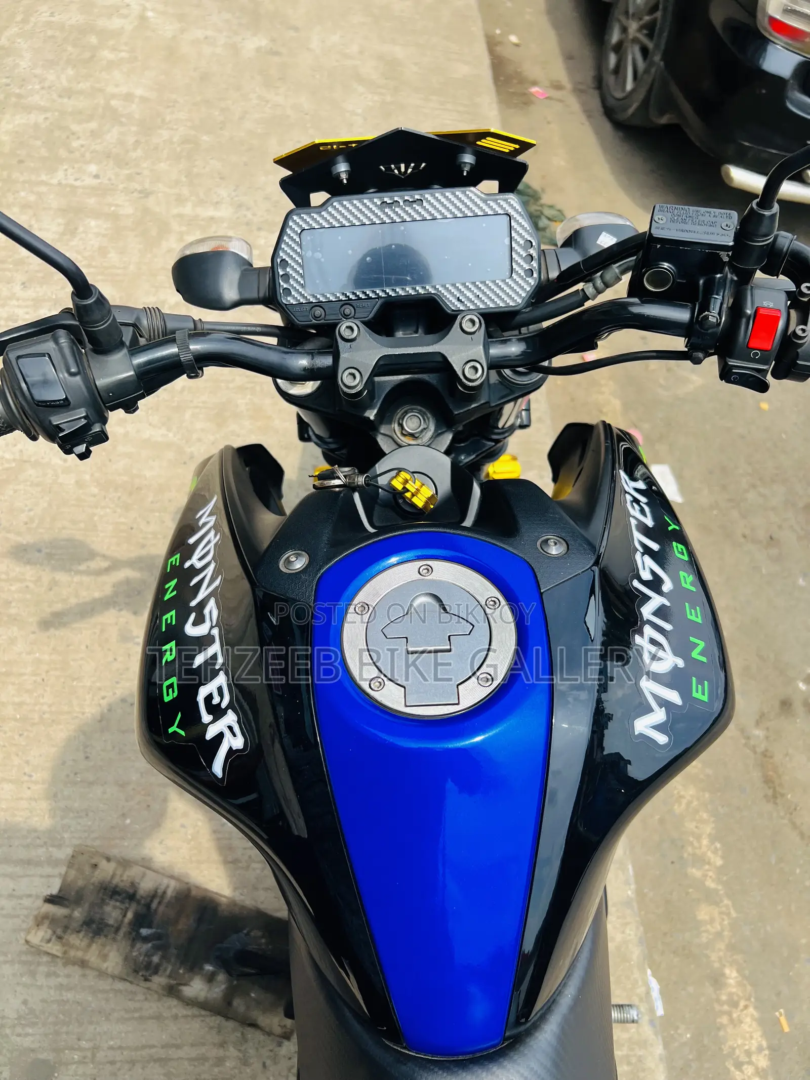 Yamaha 2020 Blue