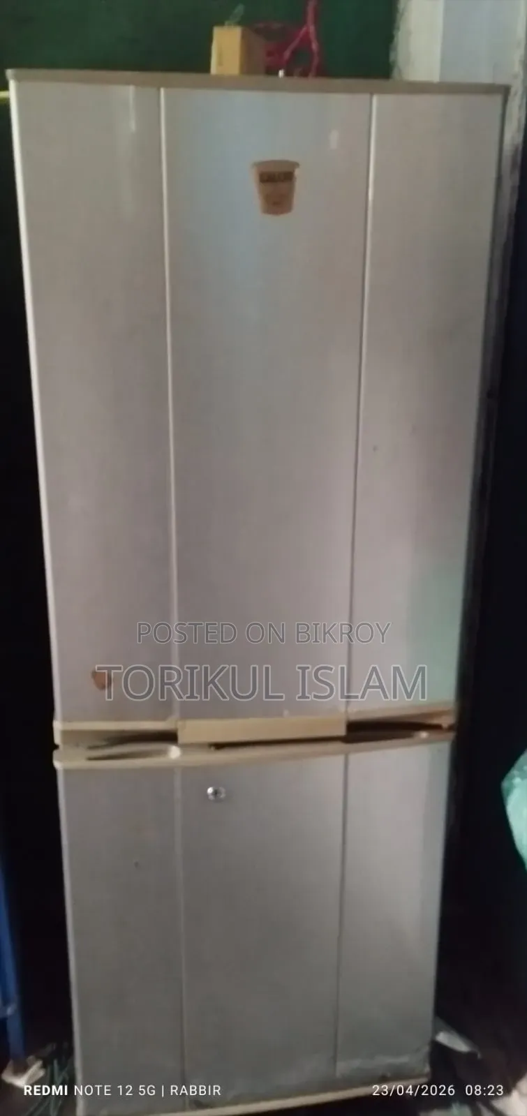 পুরাতন ফ্রীজ