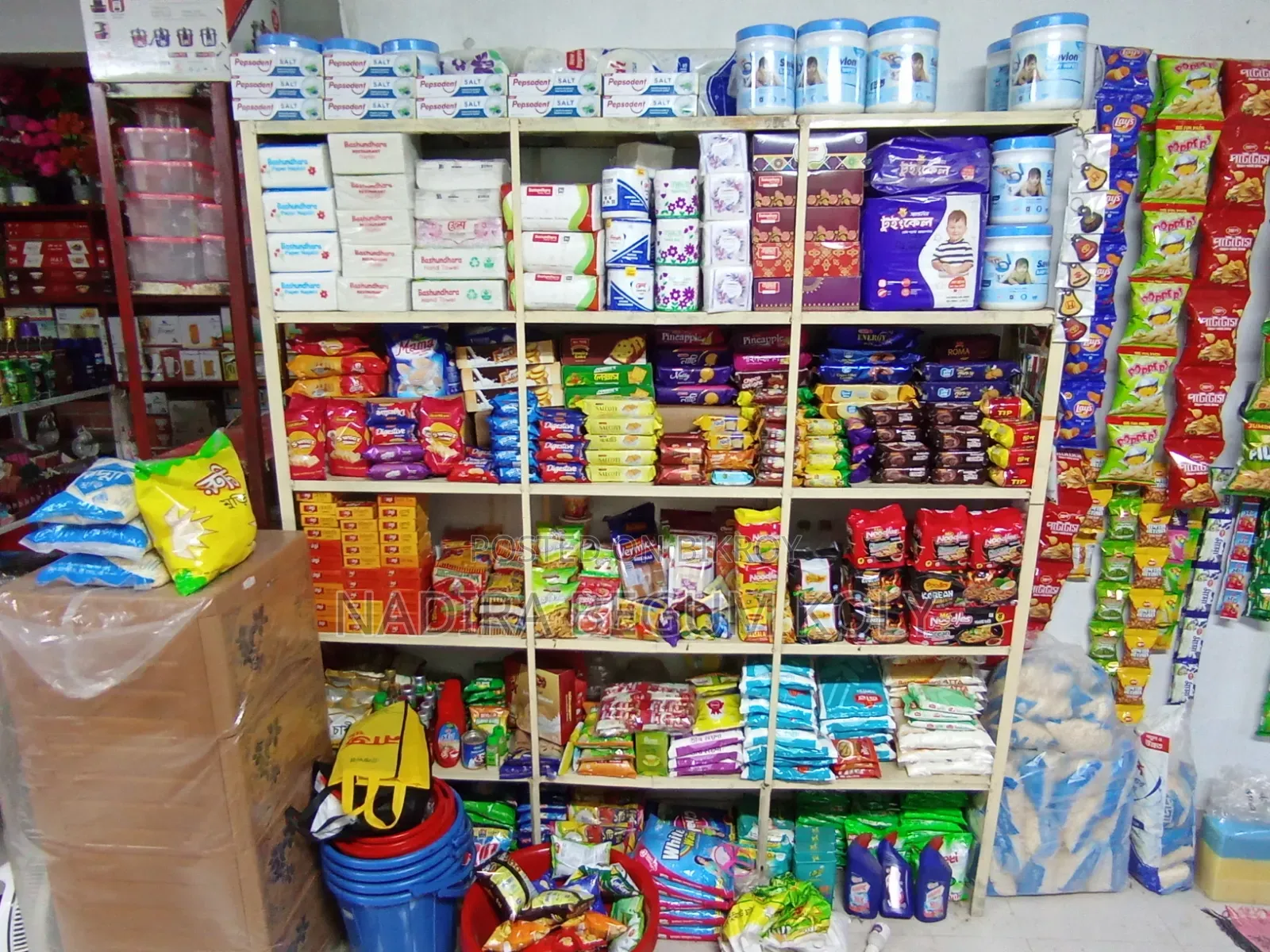 Steel rack for shop