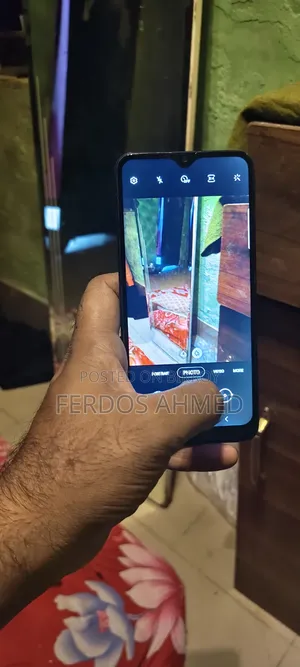 Samsung Galaxy A20 32 GB Blue