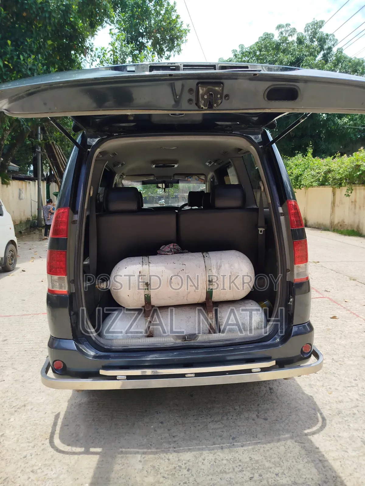 Toyota Noah 2004 Black