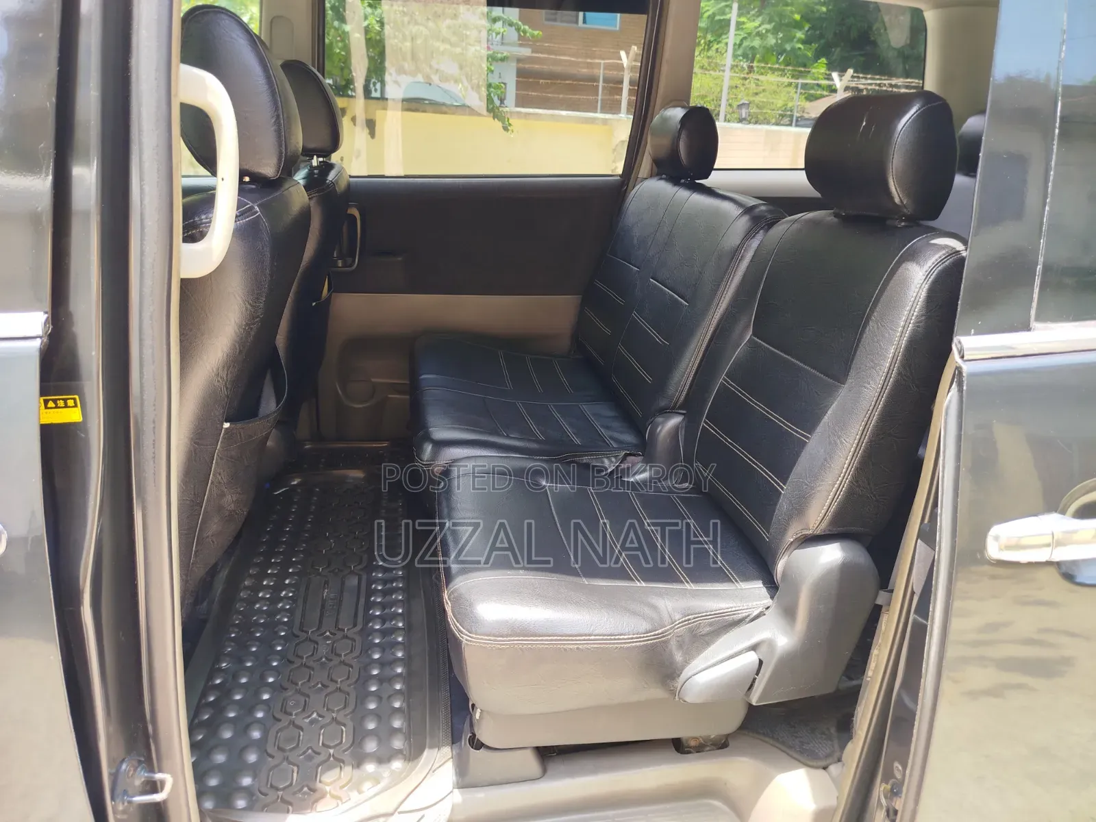 Toyota Noah 2004 Black