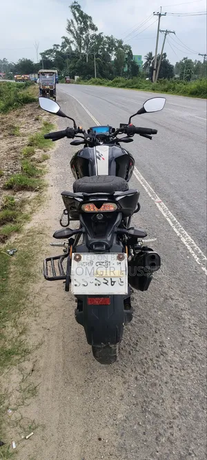 TVS Apache 160 4V 2023 Black