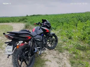 New TVS Apache RTR 160 2V 2025 Black