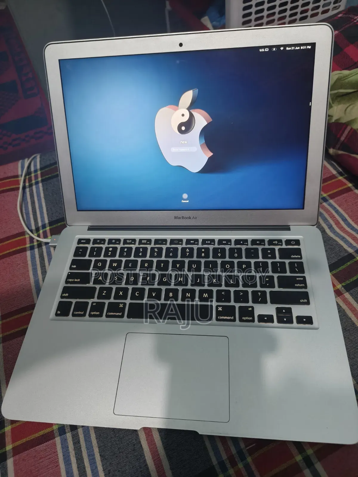 Laptop Apple MacBook Air 2023 M2 8GB Intel Core I5 SSD 256GB