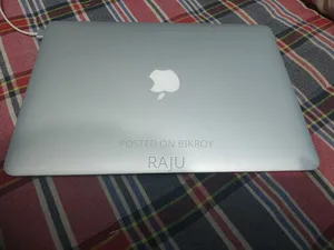 Laptop Apple MacBook Air 2023 M2 8GB Intel Core I5 SSD 256GB