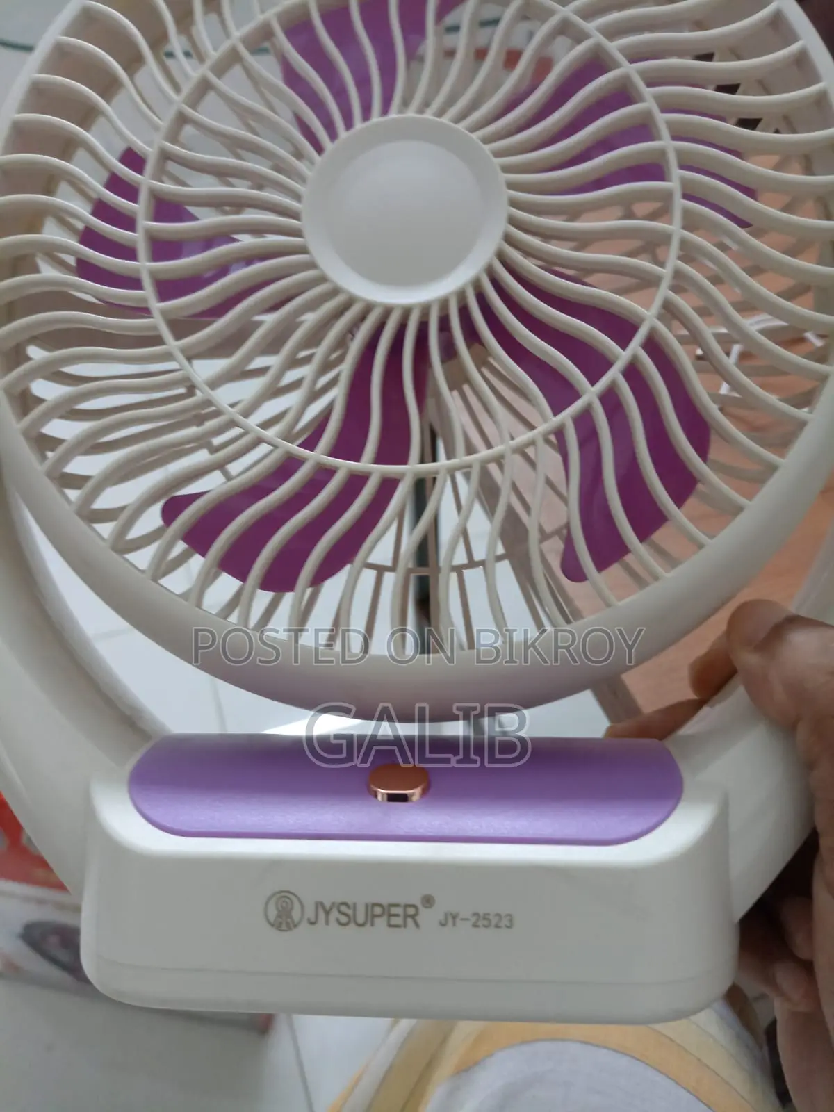 12 HRS Heavy Duty Rechargeable Fan