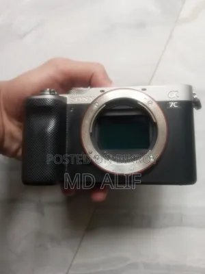 Sony A7c Mirrorless Camera+Viltrox 20mm Lens, Shutter Count Package