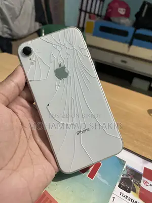 অ্যাপল আইফোন এক্সআর ৬৪ জিবি সাদা