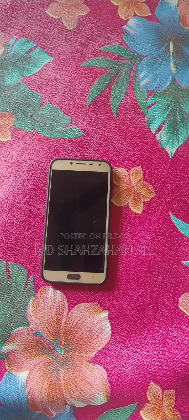 Samsung J400 Black