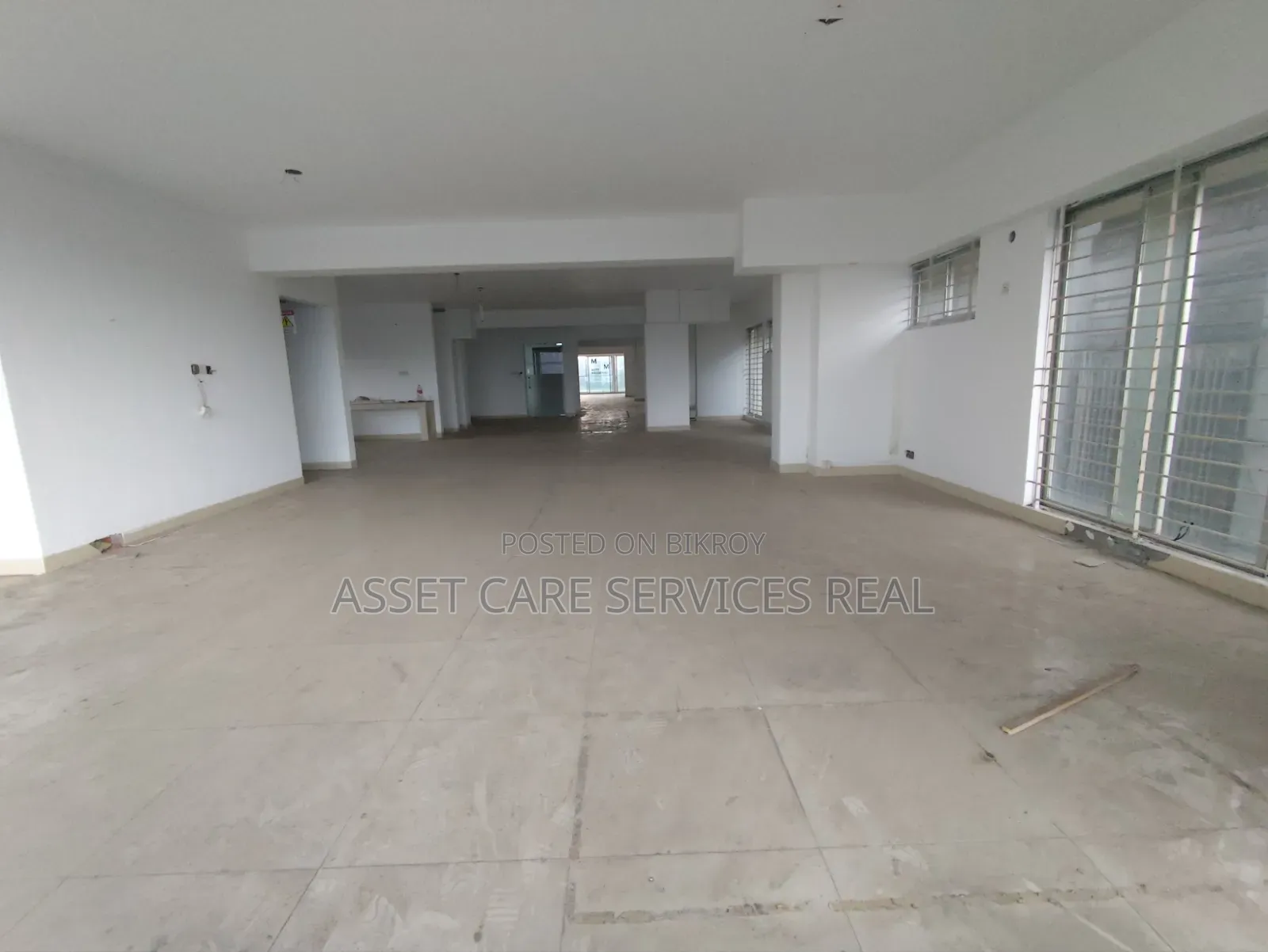 6000-SQFT Fully Commercial Open Office Space Rent Banani Road-11