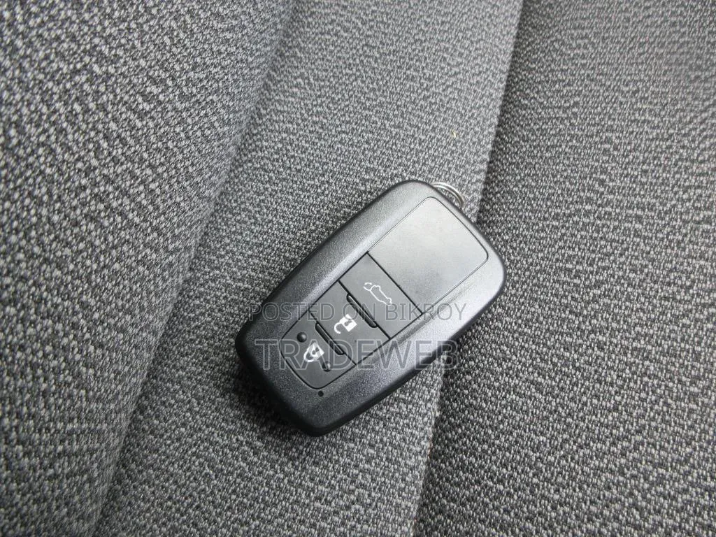 Toyota Corolla Cross 2022 Pearl