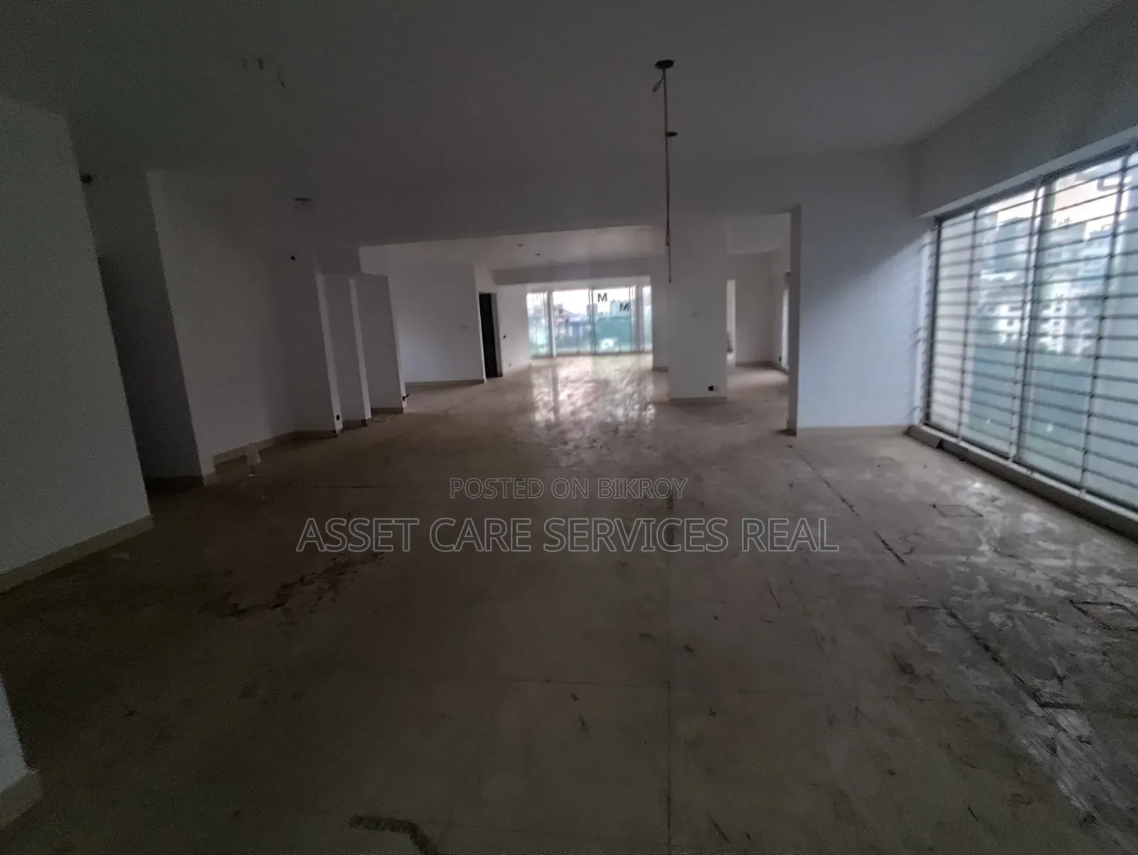 6000-SQFT Fully Commercial Open Office Space Rent Banani Road-11