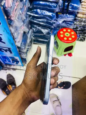 New Honor X6C 128 GB Yellow