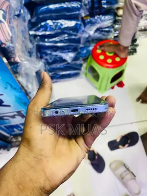New Honor X6C 128 GB Yellow
