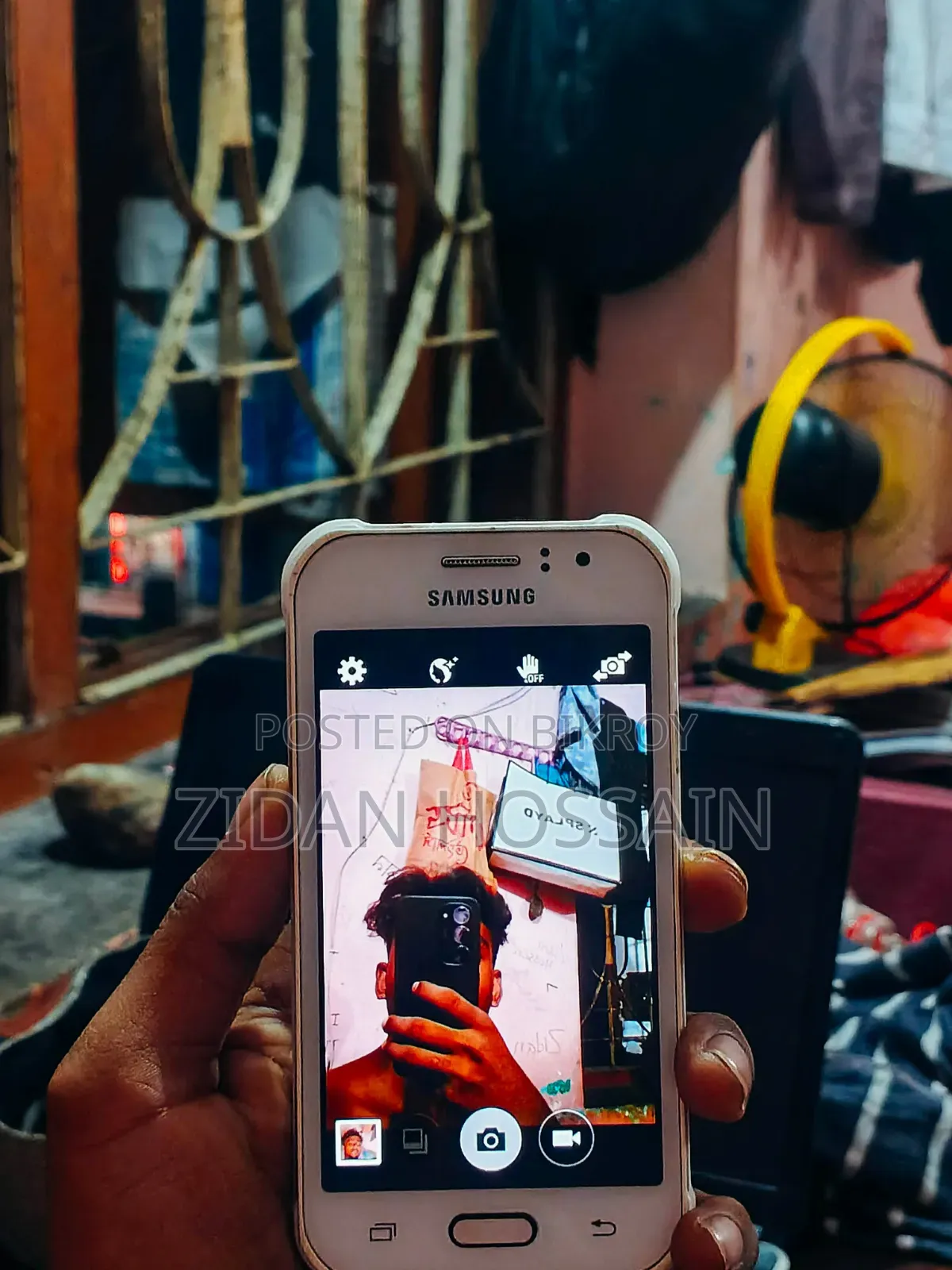 Samsung Galaxy J1 Ace 4 GB White