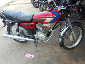 Honda 2010 Red