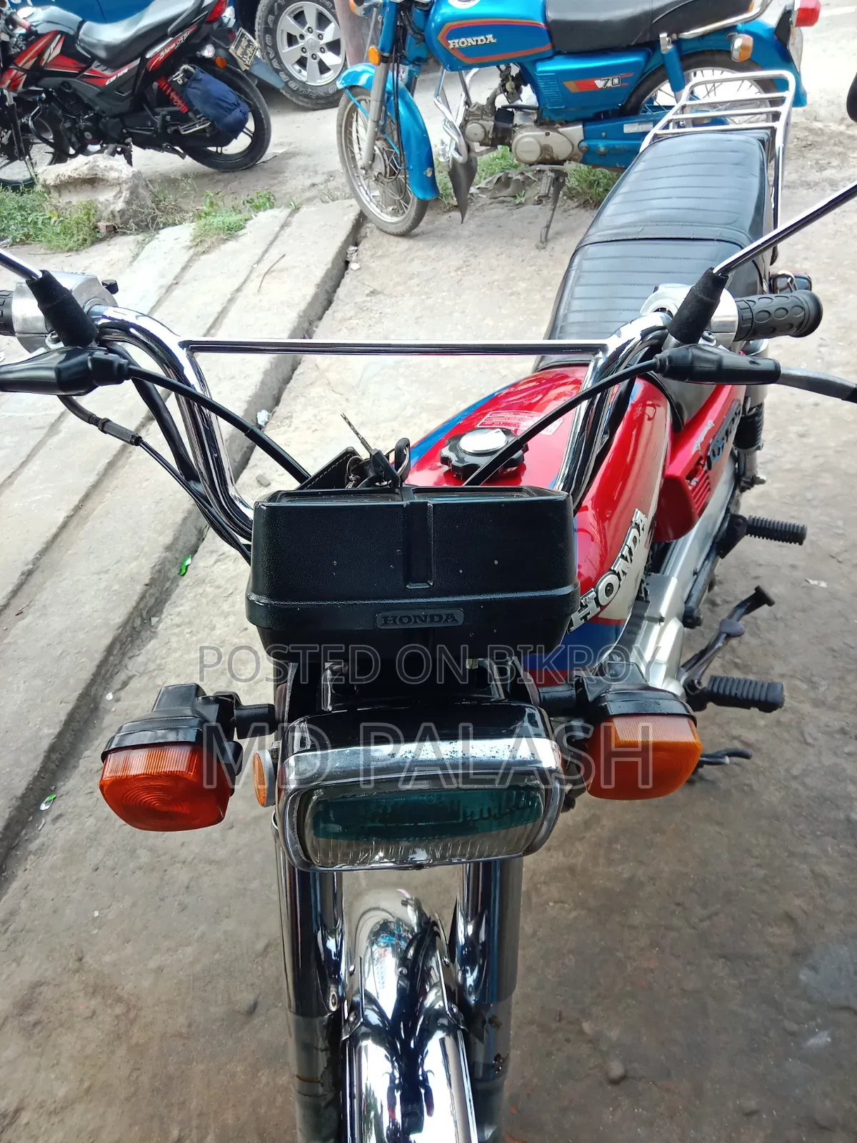 Honda 2010 Red