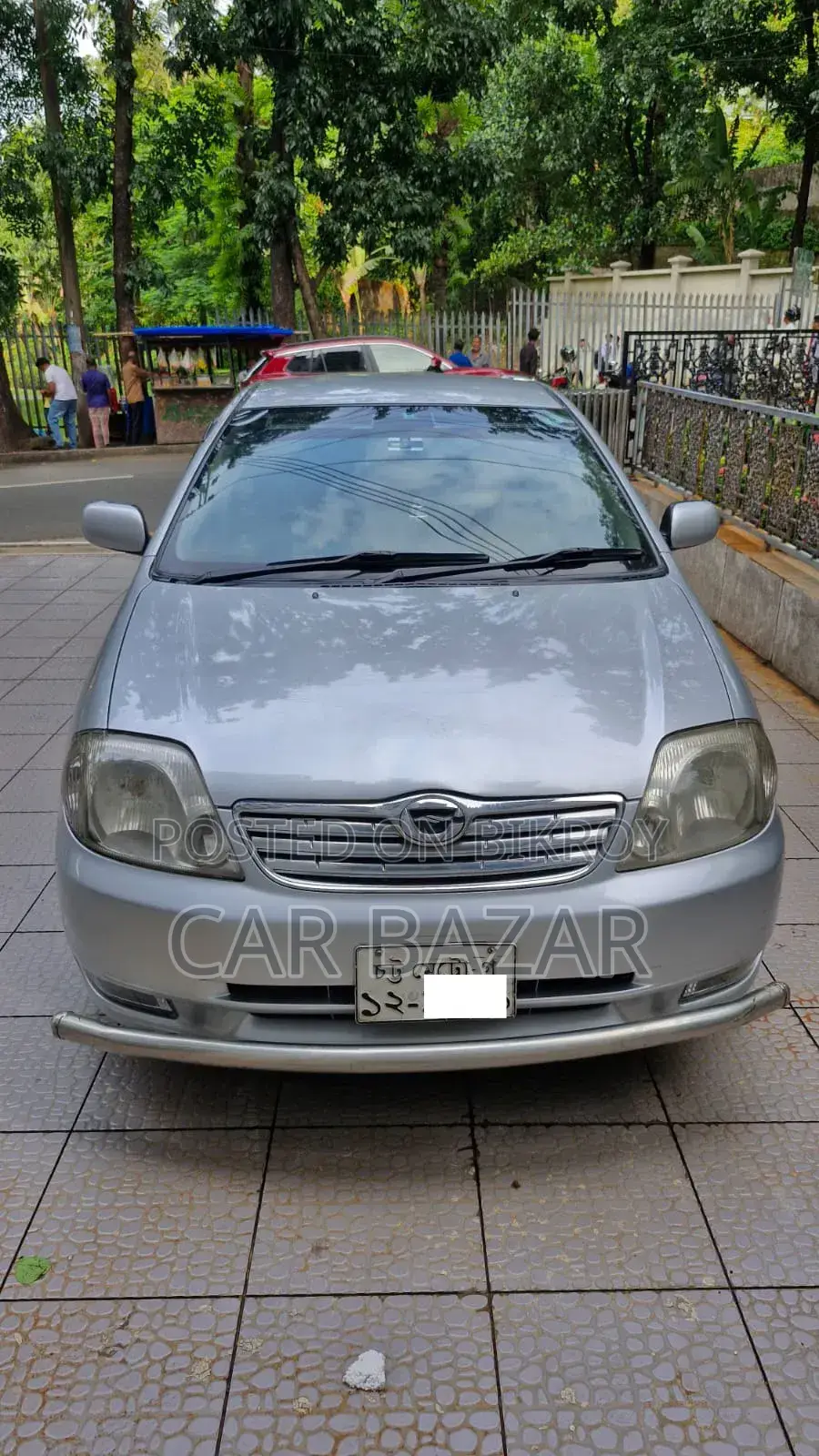 Toyota Corolla 2004 Silver