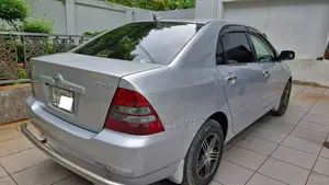 Toyota Corolla 2004 Silver