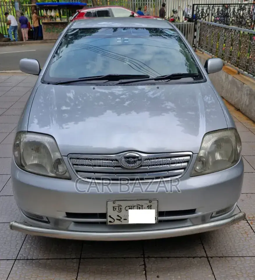 Toyota Corolla 2004 Silver